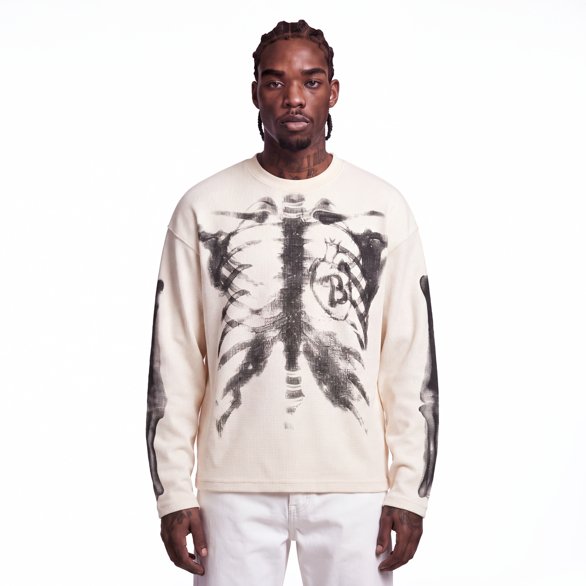 T-shirt a maniche lunghe con scheletro